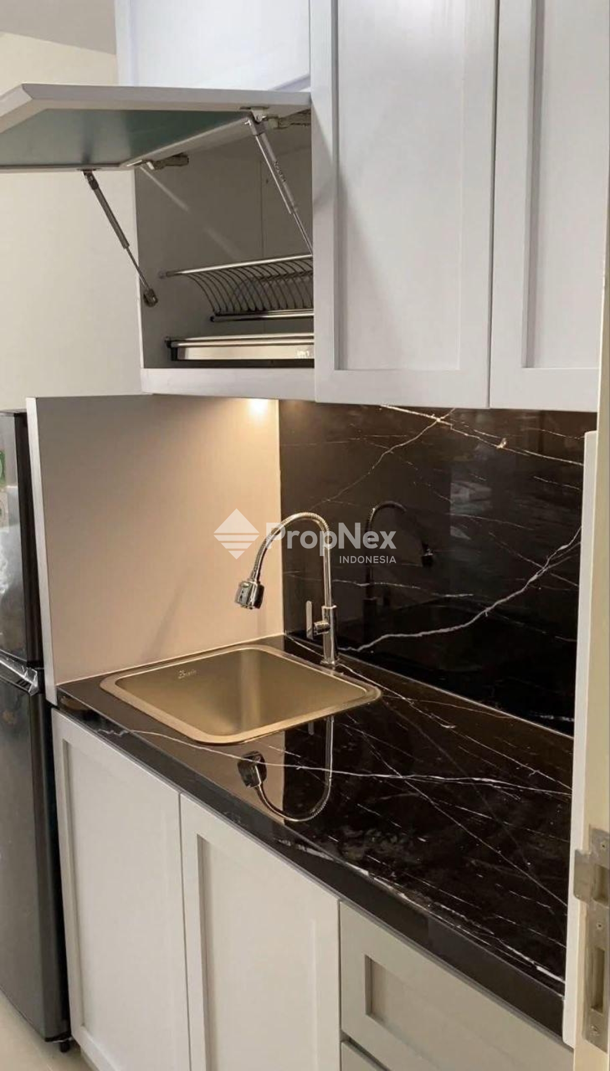Studio Apartemen Cornell Full Furnished High Floor — foto 2